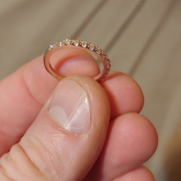 2.48cts Engagement Ring! Diamond Alternative; RARE 14k Rose Gold Ring, Round Cut - Picture 13 of 15